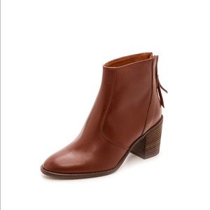 Madewell The Ames Boot in Pecan